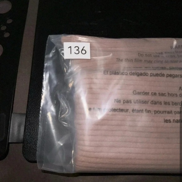 Brandy Melville Ribbed Tank Top - Picture 6 of 6